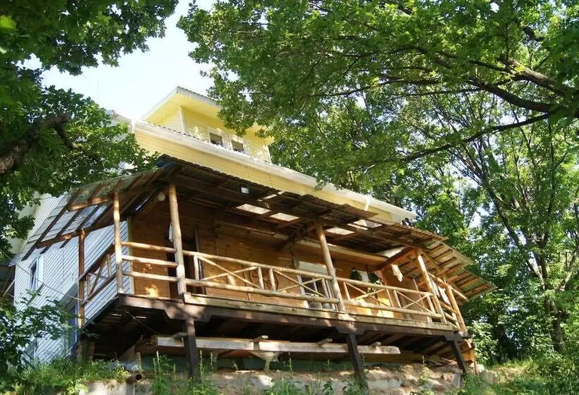 Majatalo Country House Dom Solntsa