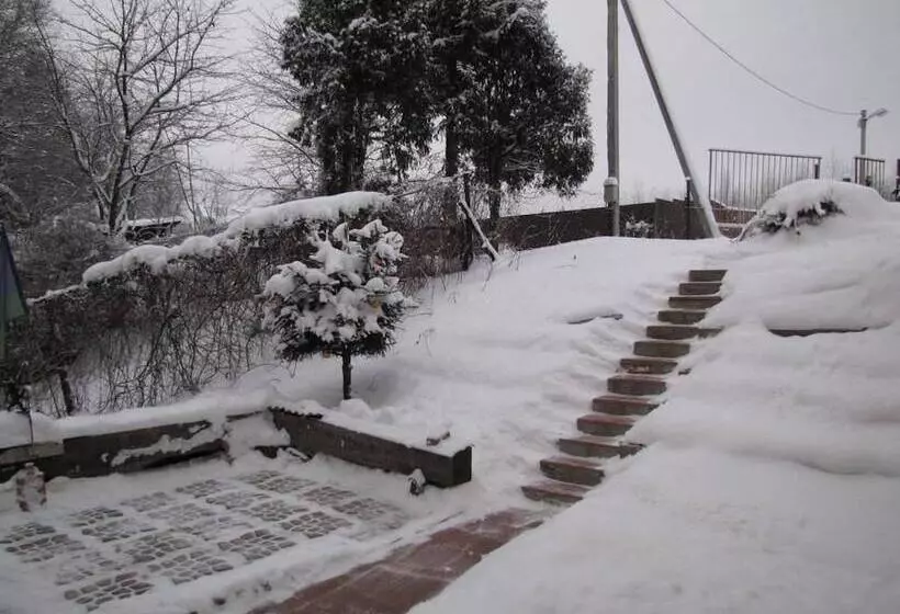 Majatalo Country House Dom Solntsa