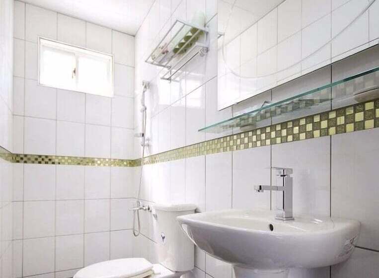 پانسیون Double Lake Villa