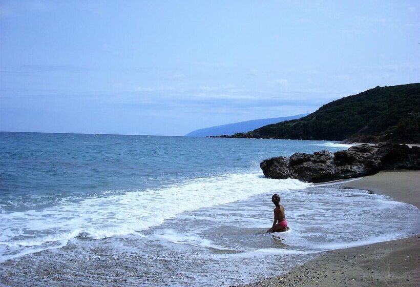 ペンション Guesthouse Amanitis Caesarea