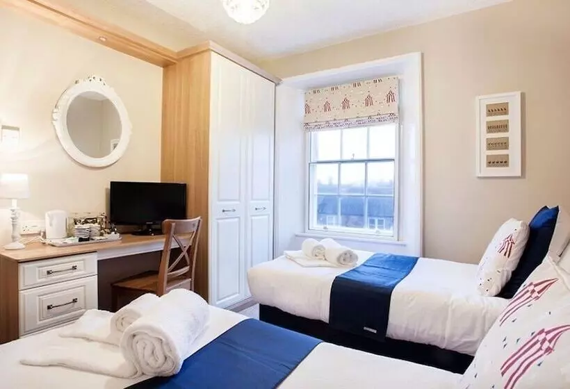 Majatalo Number 61 Guest House And Tea Room