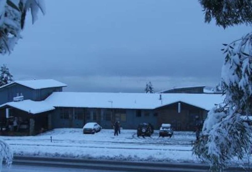 Snowy Valley   Hostel