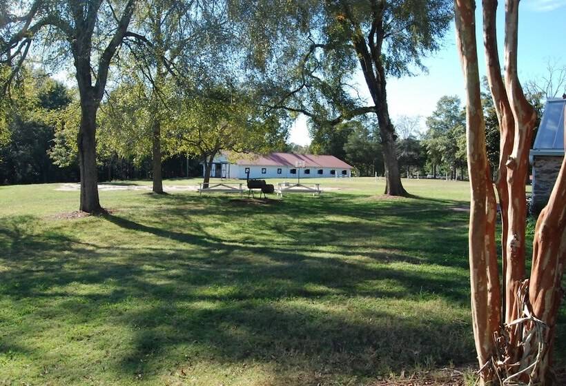 The Colonels B&b And Inn