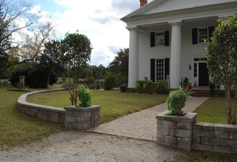 The Colonels B&b And Inn