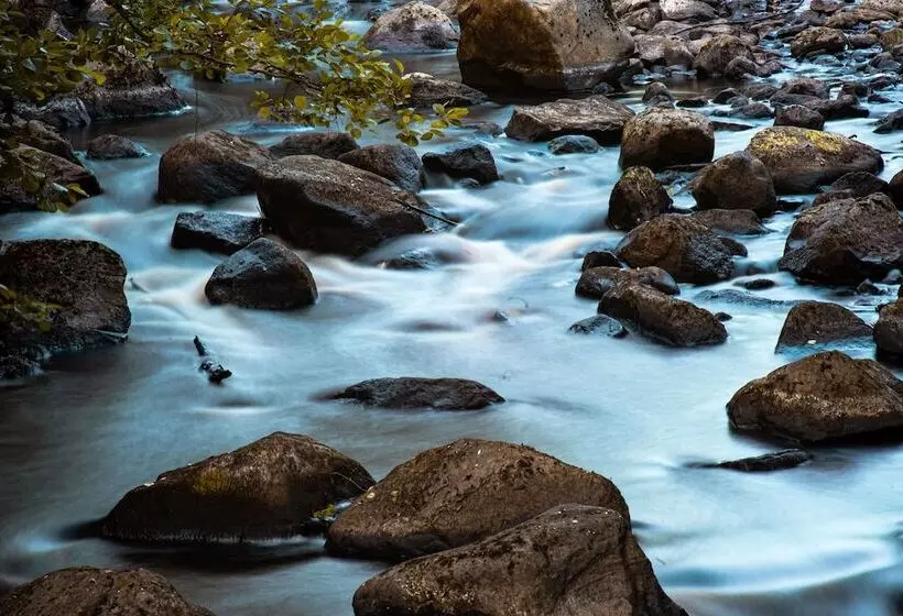 Aamiaismajoitus (B&B) Paddler S Lane Retreat