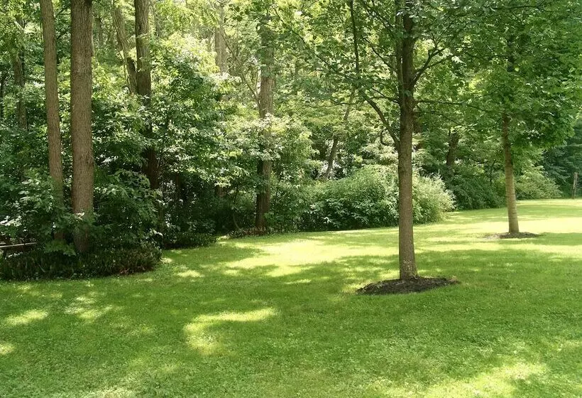 Aamiaismajoitus (B&B) Paddler S Lane Retreat