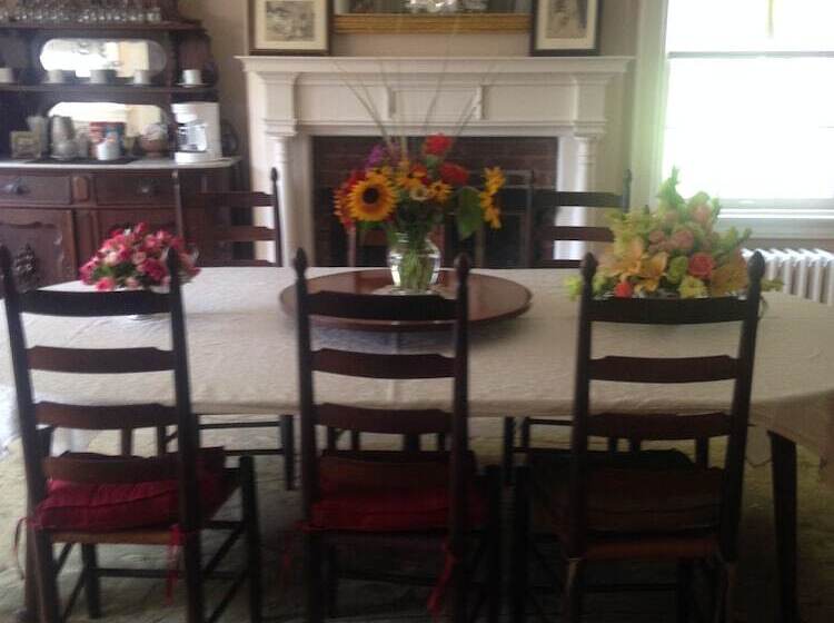 민박 The Boxley Place Inn