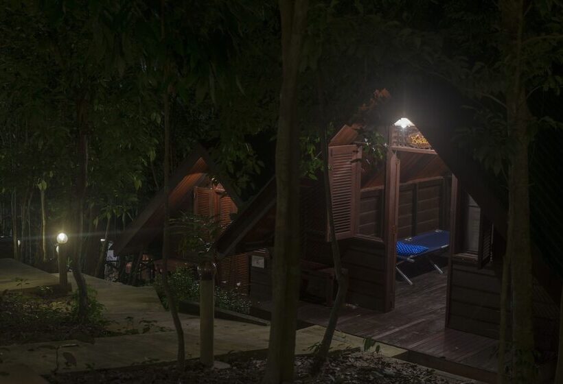 Belum Adventure Camp Hostel