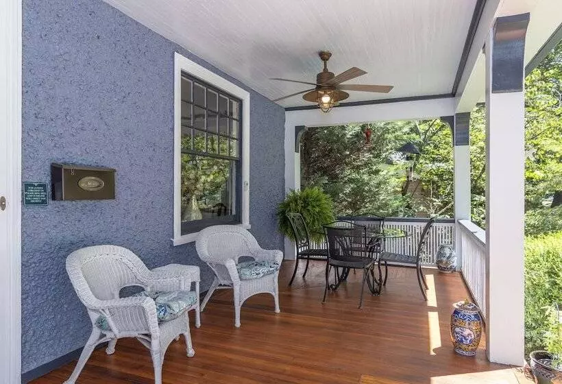 Carolina Bed & Breakfast