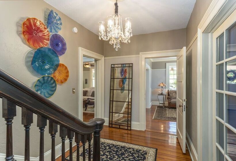 Carolina Bed & Breakfast