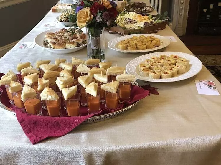 Carolina Bed & Breakfast