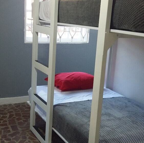 Hostel Macondo Guest House Medellin