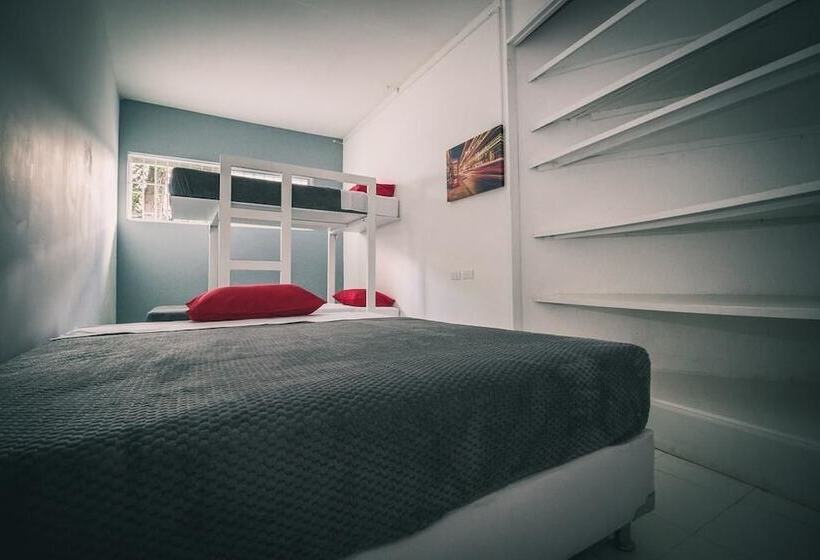 Hostel Macondo Guest House Medellin