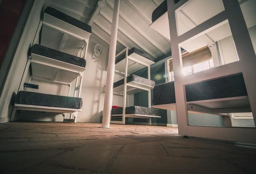 Hostel Macondo Guest House Medellin