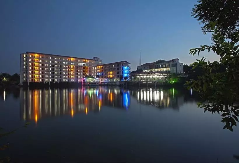 ホテル Brac Cdm Savar