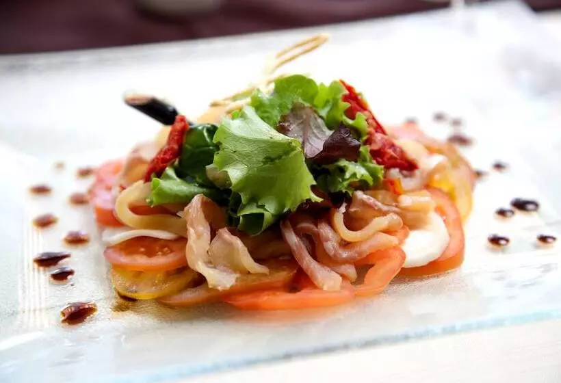 ホテル Logis Hôtel Le Petit Breuil