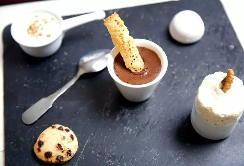 ホテル Logis Hôtel Le Petit Breuil