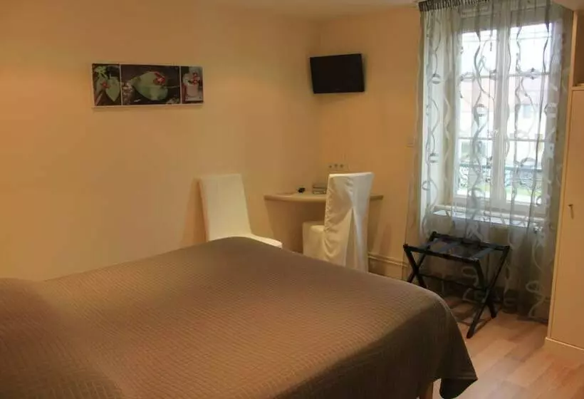 ホテル Logis Hôtel Le Clos Du Vigneron