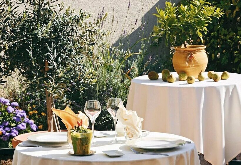 Hotelli Logis Hôtel Le Clos Du Vigneron