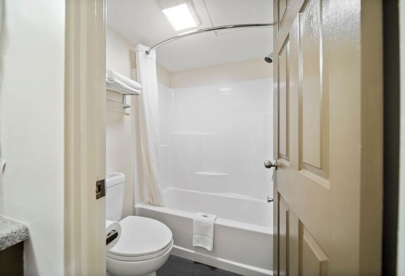 فندق Park Drive Inn