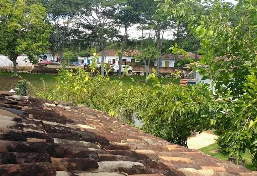هتل Pousada Encanto Do Chafariz