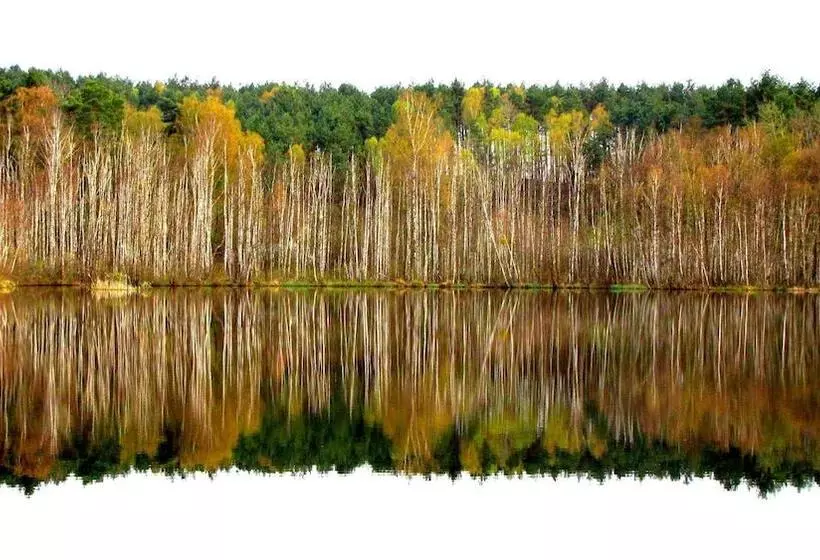 Hotelli Rezydencja Nad Jeziorem   Pestkownica