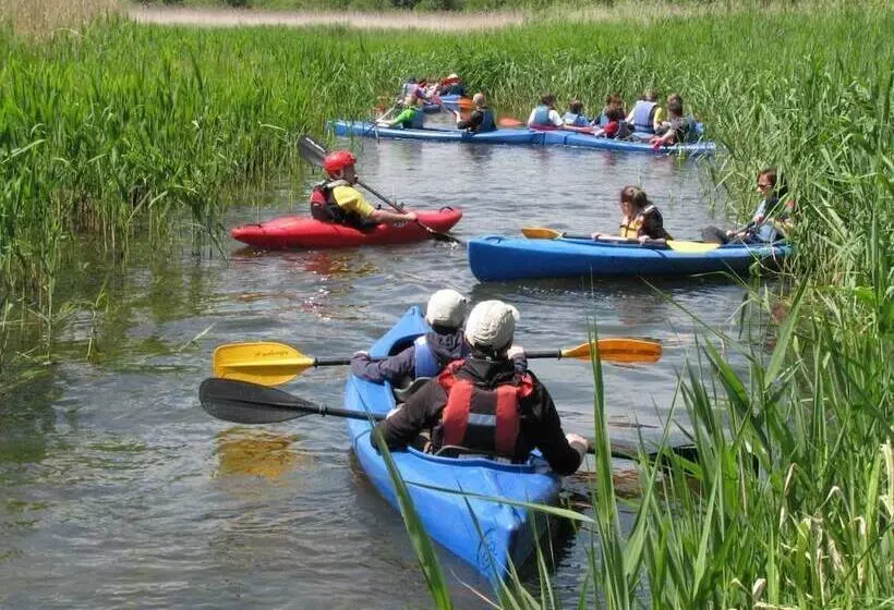 Hotelli Rezydencja Nad Jeziorem   Pestkownica