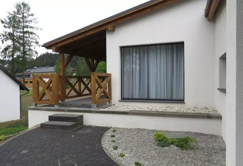 Hotelli Rezydencja Nad Jeziorem   Pestkownica