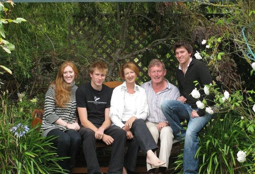 교외 호텔 Silverstream Alpaca Farmstay & Tour