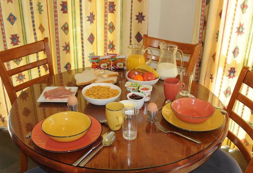 교외 호텔 Silverstream Alpaca Farmstay & Tour