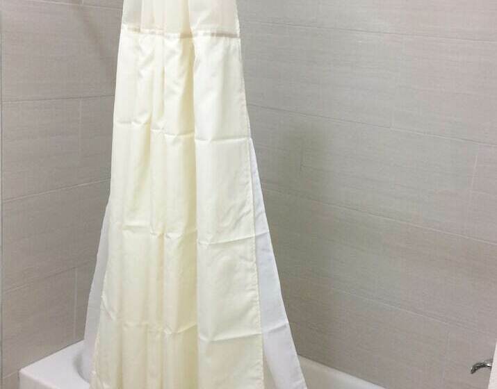 فندق Scottish Inn & Suites