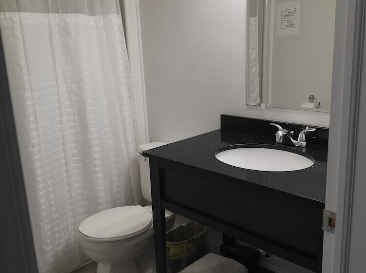 فندق Seaport Inn