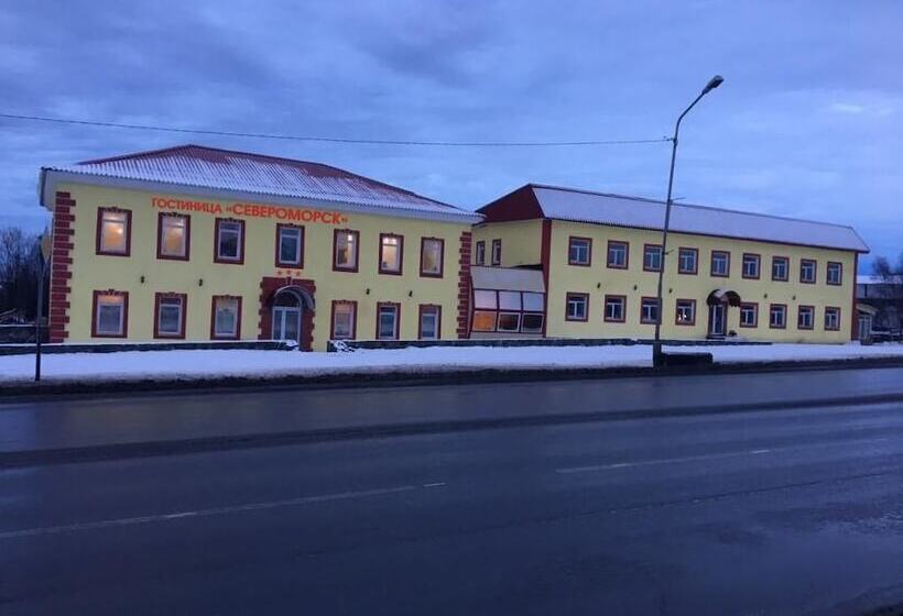호텔 Severomorsk