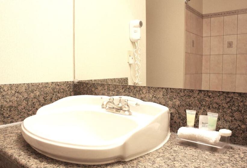 فندق Sunset Inn And Suites