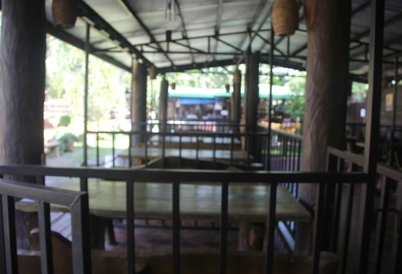 Отель Villa Del Rosario Resort