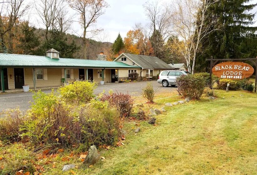 מוטל Black Bear Lodge