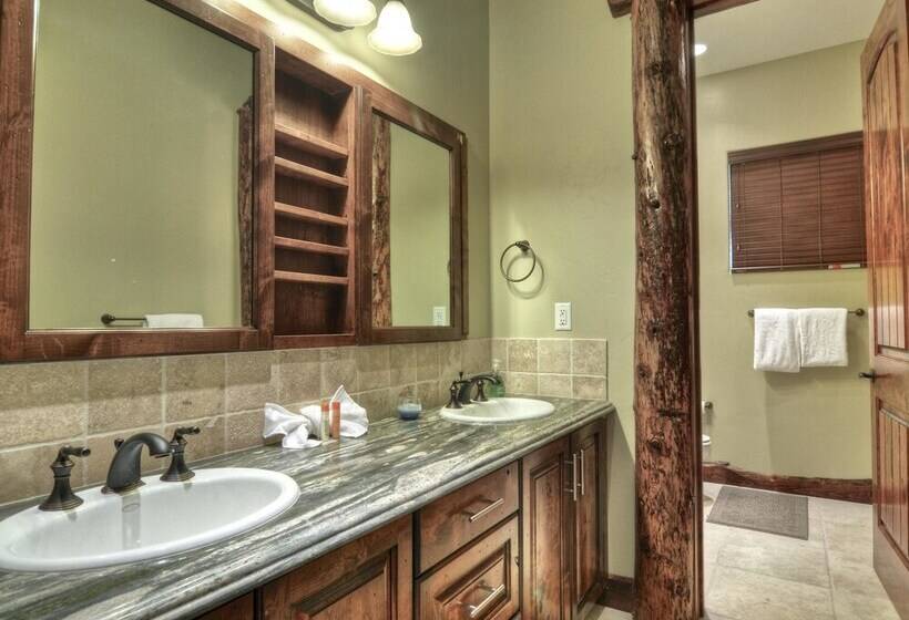 No 20 Mountain Masterpiece