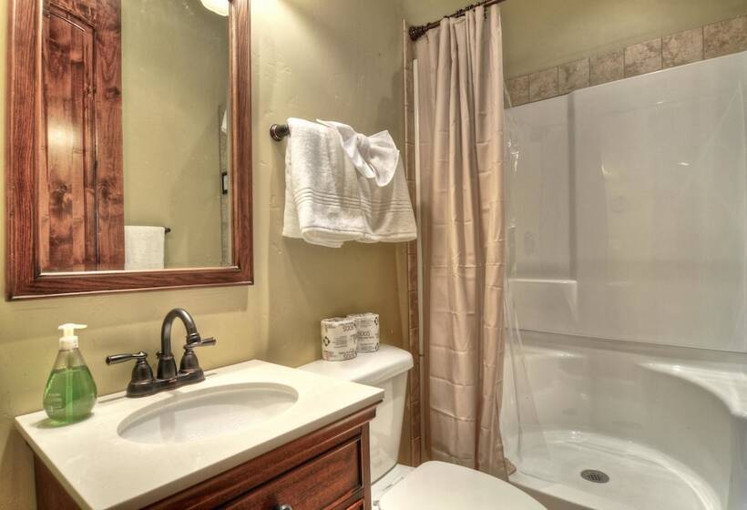 No 20 Mountain Masterpiece