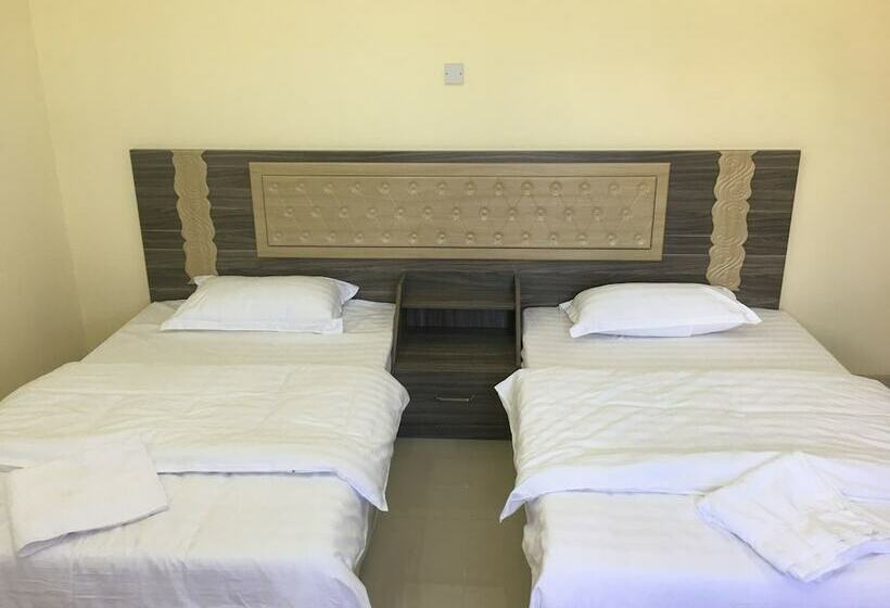 پانسیون Stone House