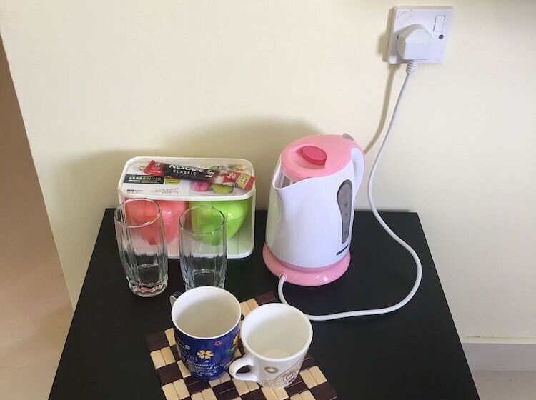 پانسیون Stone House