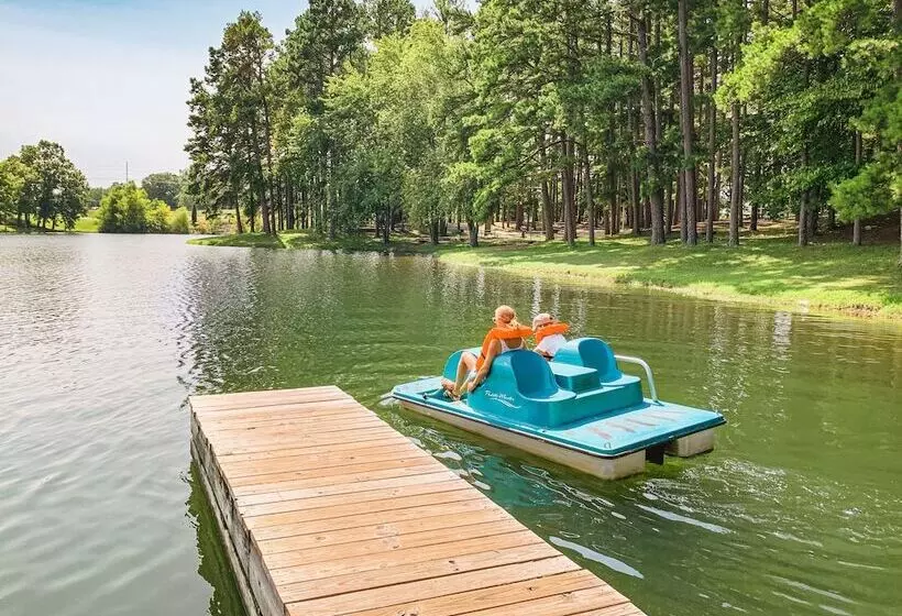 Lomakeskus Sun Outdoors Lake Rudolph