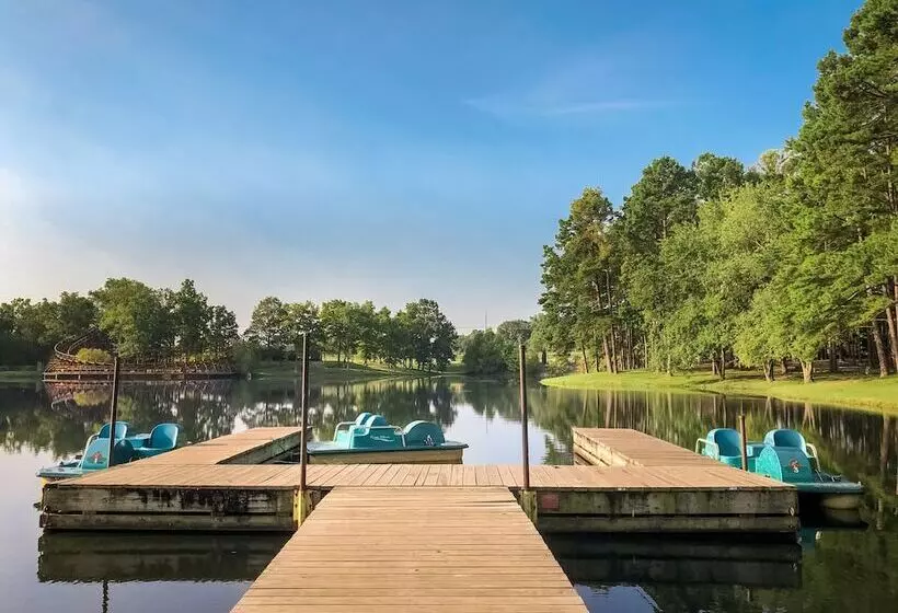 Lomakeskus Sun Outdoors Lake Rudolph