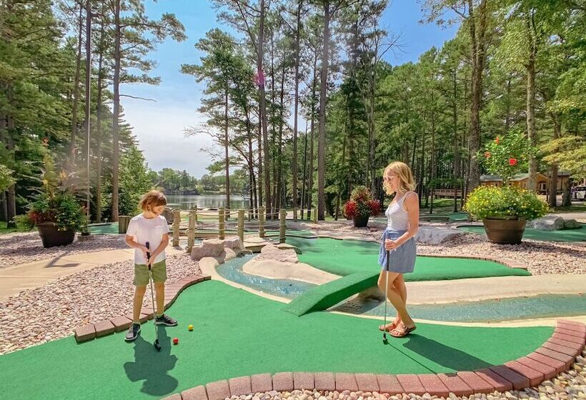 渡假胜地 Sun Outdoors Lake Rudolph