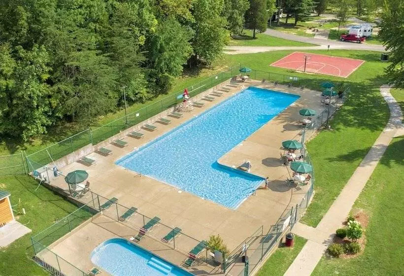 Lomakeskus Sun Outdoors Lake Rudolph