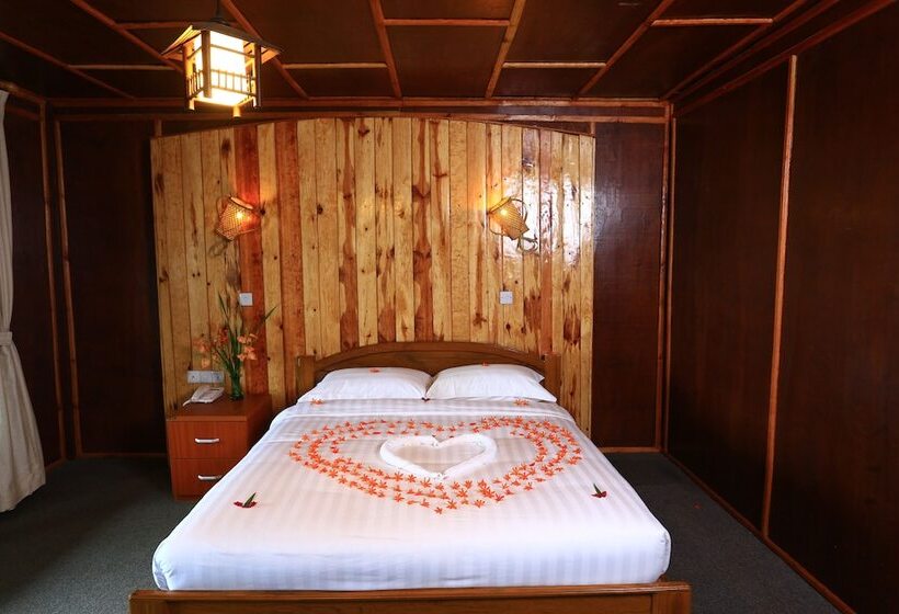 The Floral Breeze Hotel Mt.victoria