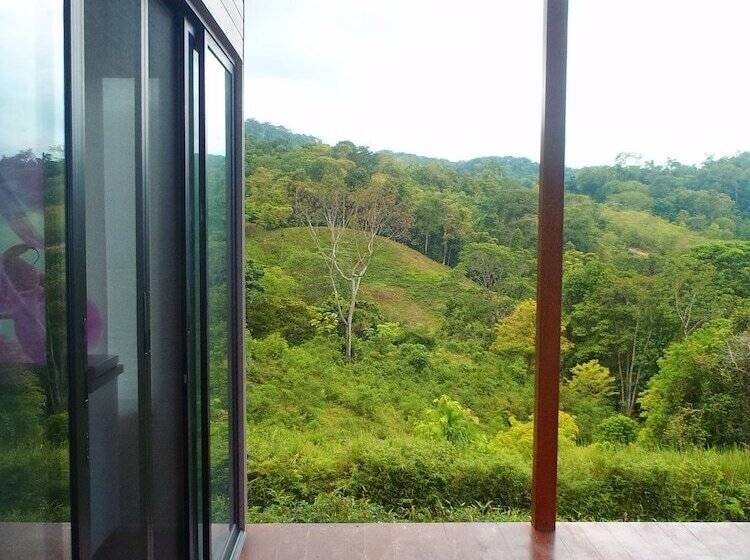 تختخواب و صبحانه Eden Tica Lodge