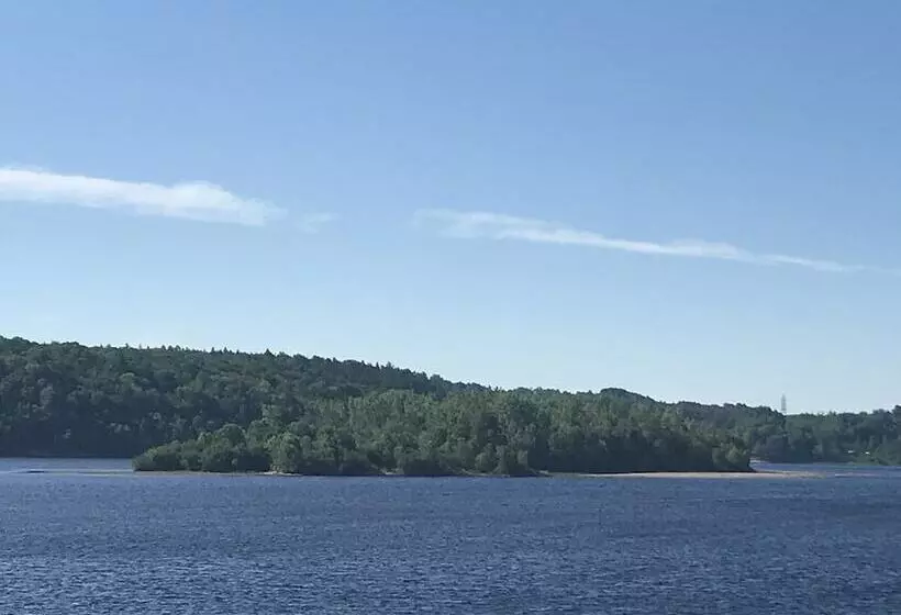 Gîte Domaine De La Baie B&b