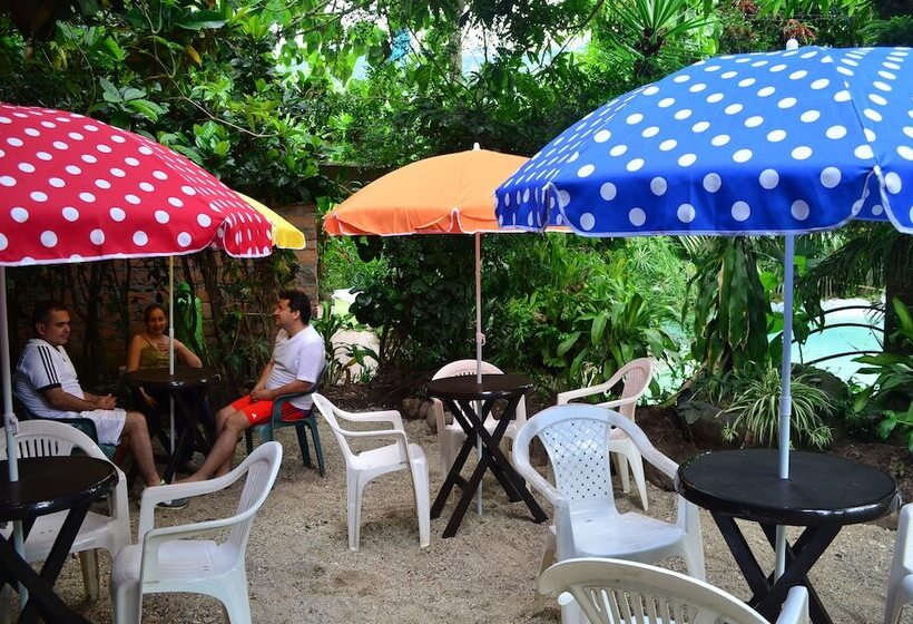 Hostal Campestre Chitota   Hostel