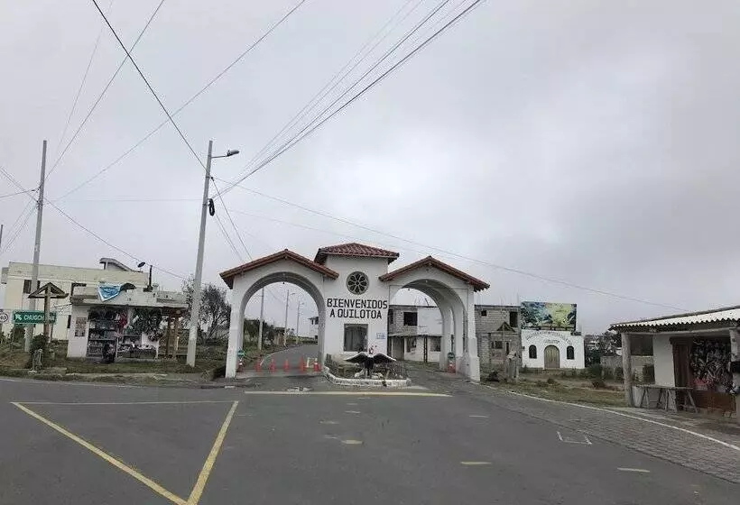 Hostal Chukirawa   Hostel