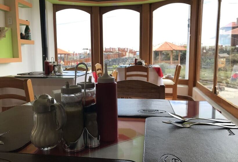 Hostal Chukirawa Hostel